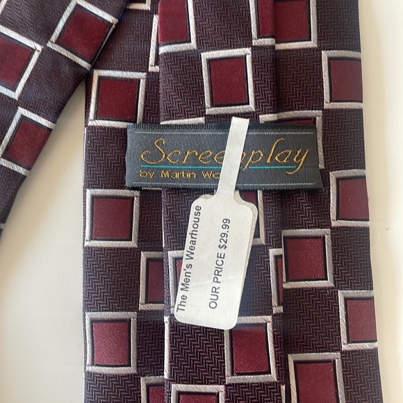 New Mens Wearhouse Square Design Burgundy and Brown Handmade All Silk Necktie - Picture 4 of 6